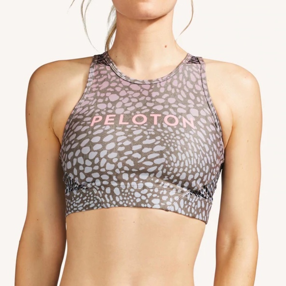 Peloton high neck sports bra